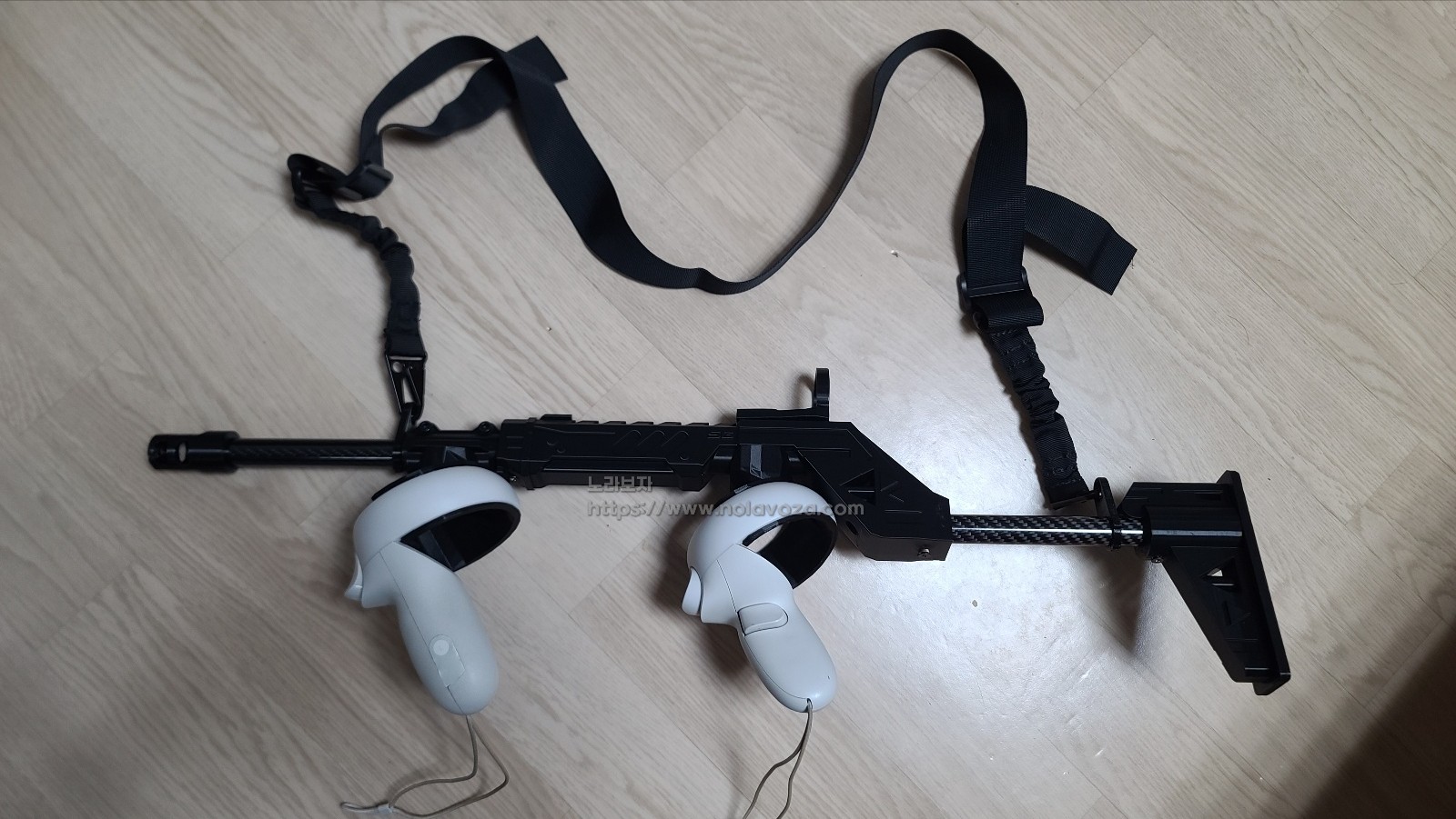 메타 퀘스트2 VR용 건스톡